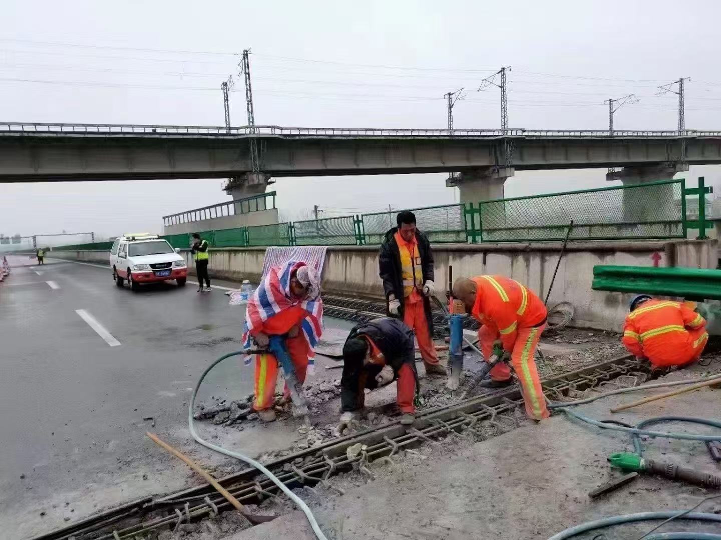 桓台桥梁伸缩缝抢修料